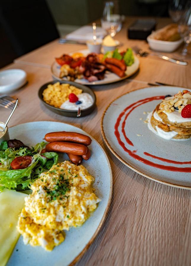 Penzion A Restaurace Bily Mlyn Liberec Ngoại thất bức ảnh